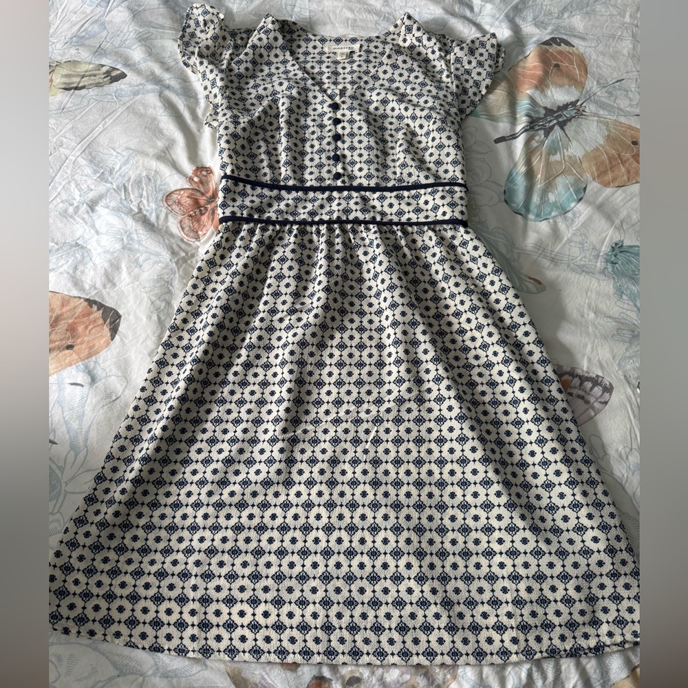 Monteau dress size L